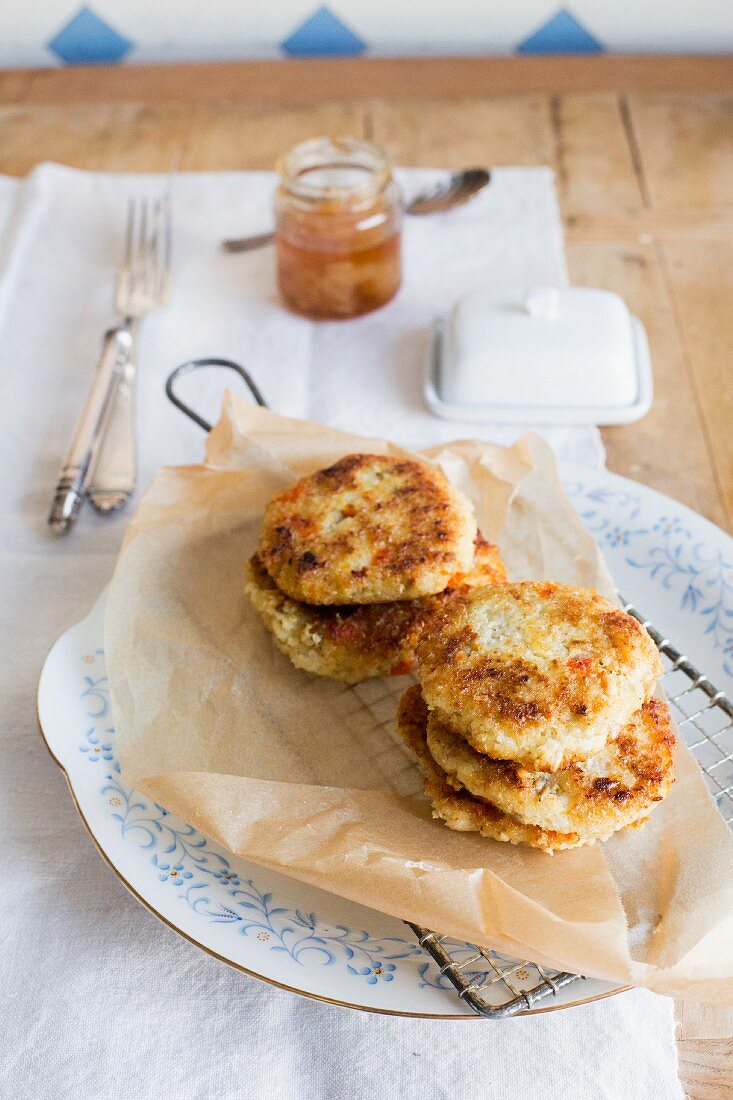 Millet cakes