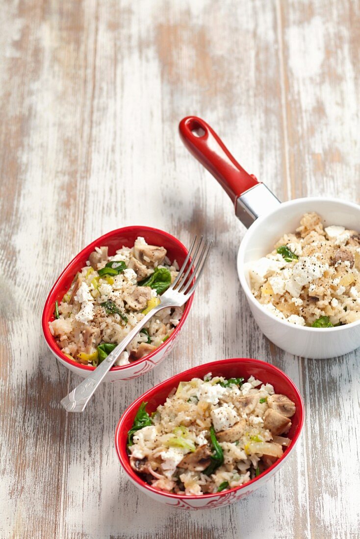 Rice with mushrooms, leeks and feta cheese