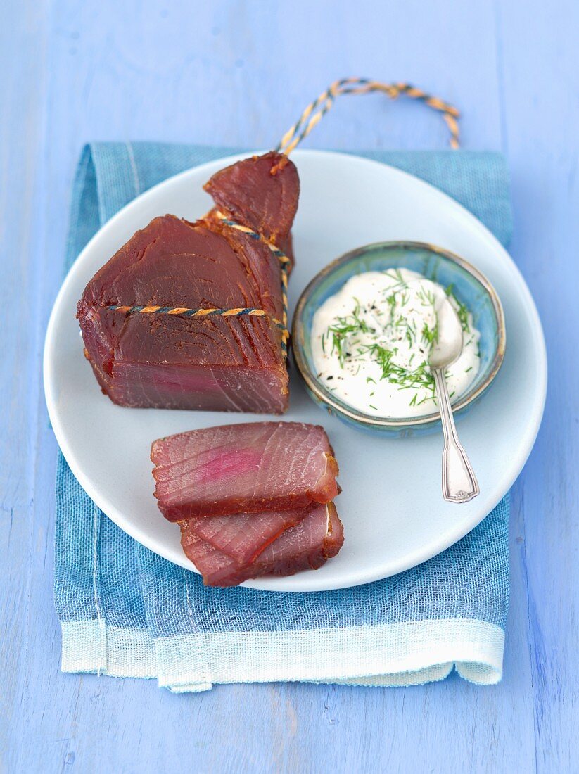 Smoked tuna with a horseradish and dill sauce