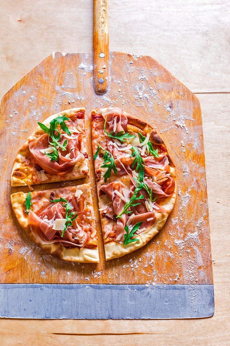 A Parma ham and rocket pizza