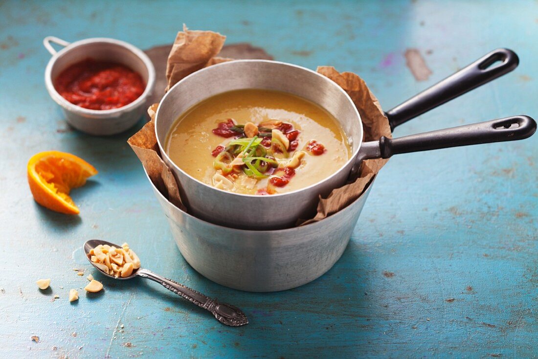 Chickpea soup with peanuts and ras el hanout