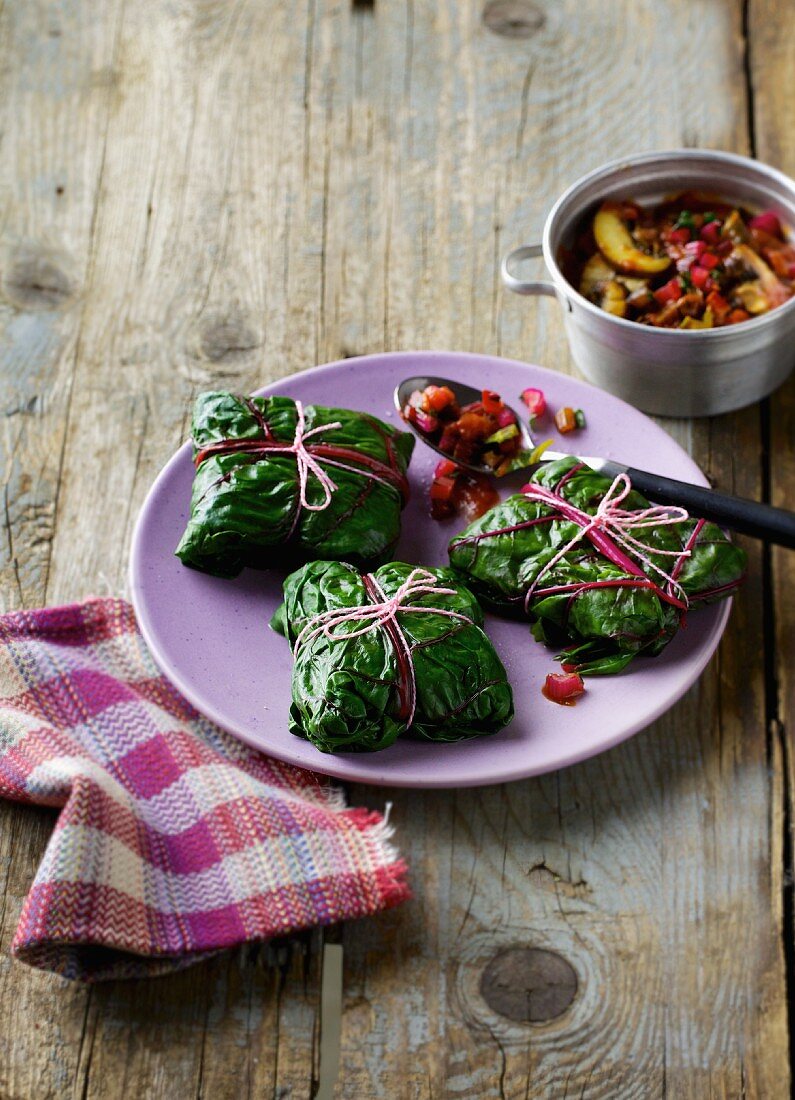 Chard parcels filled with mushrooms