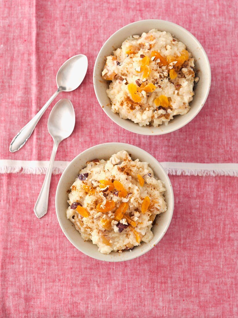 Rice pudding with nuts and dried apricots