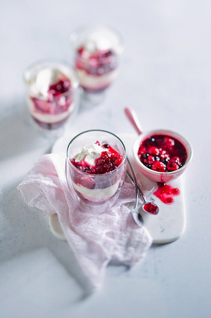 Cream desserts with berry compote