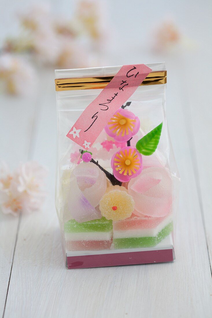 Japanese sweets for Hinamatsuri (Doll's Day) in march