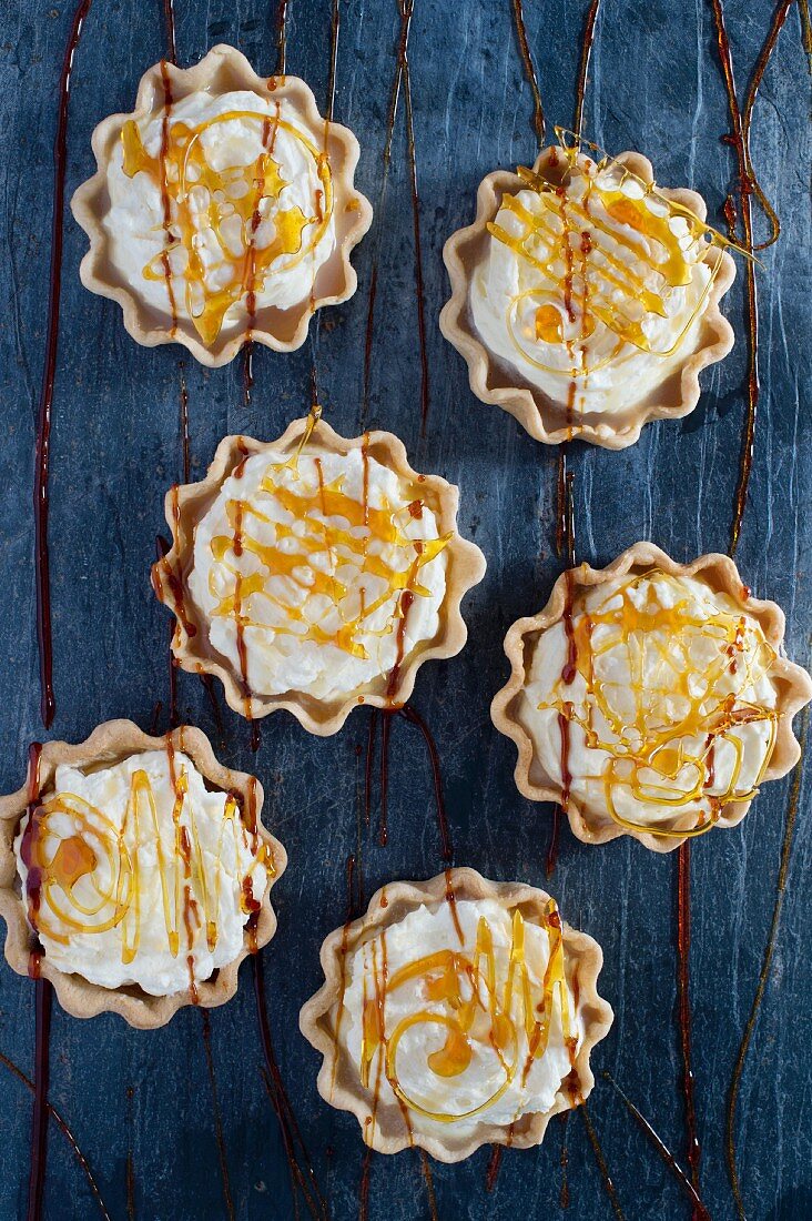 Banoffee tarts (seen from above)