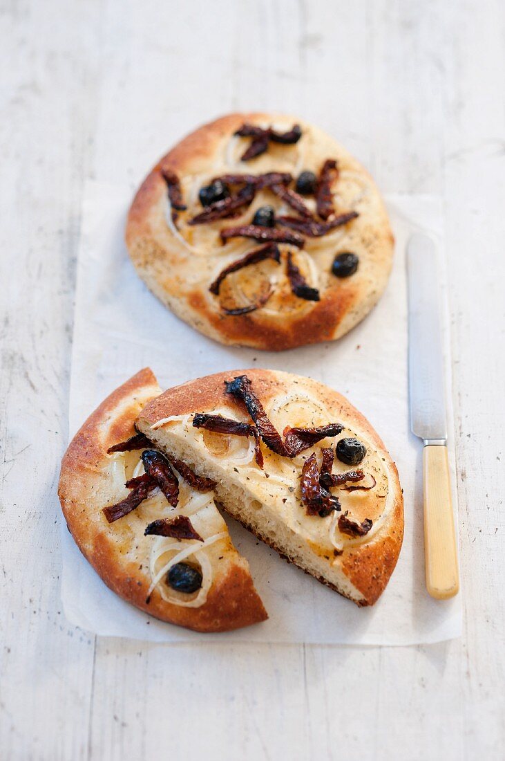 Focaccia with onions and olives