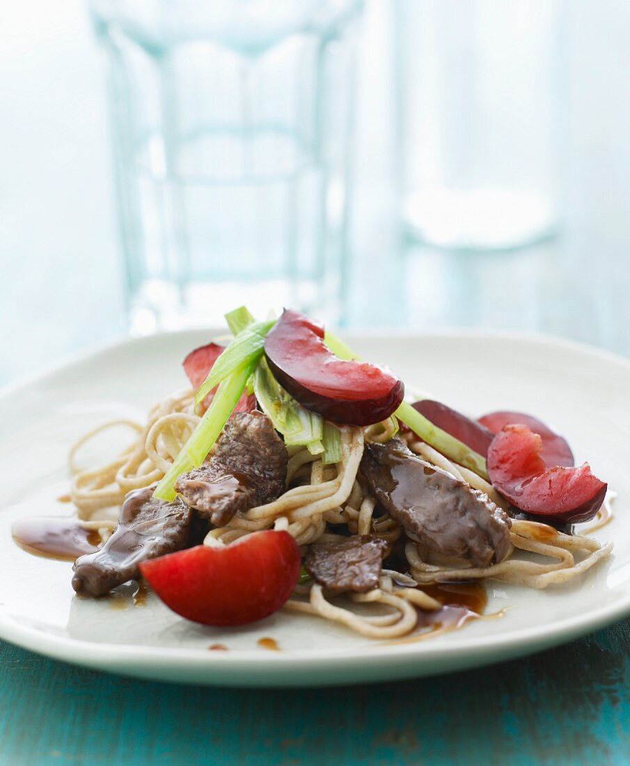 Noodles with beef and plums (Asia)