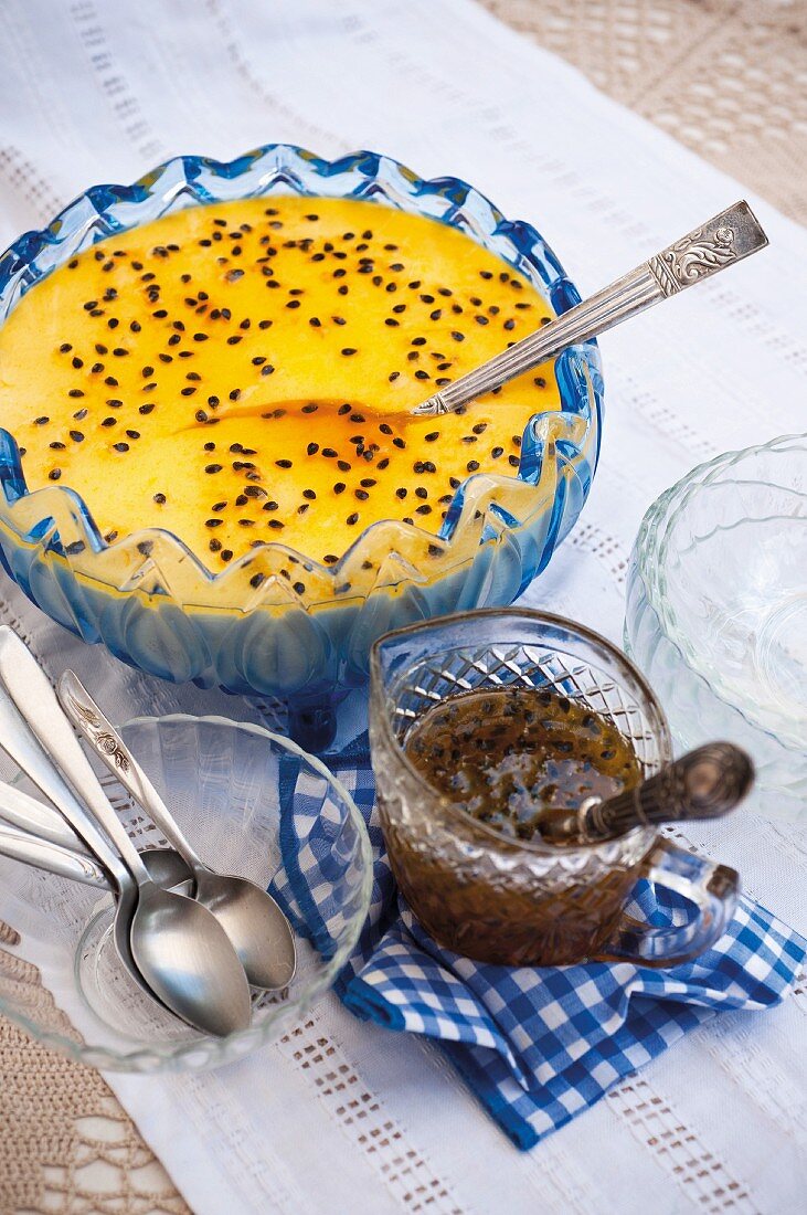 Passion fruit pudding