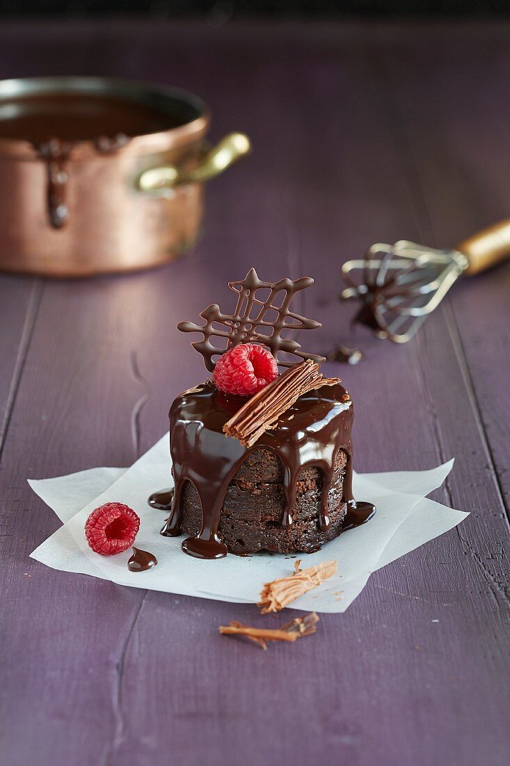 Individual chocolate cakes