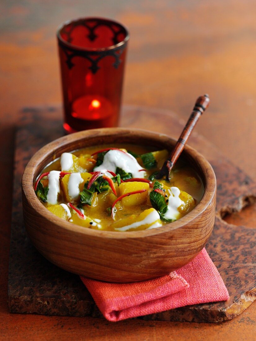 Indian potato soup with yoghurt