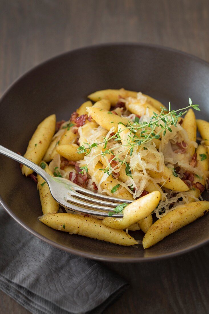 Potato noodles with sauerkraut and bacon