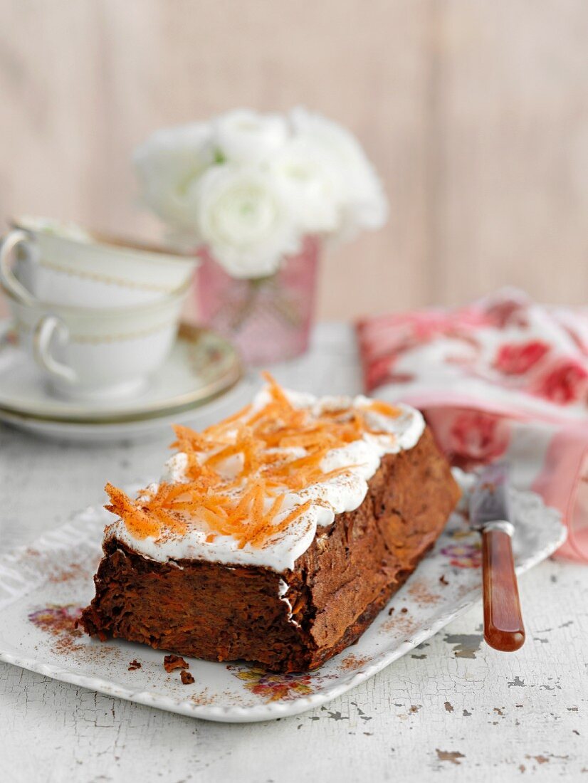 Carrot cake with cream cheese icing