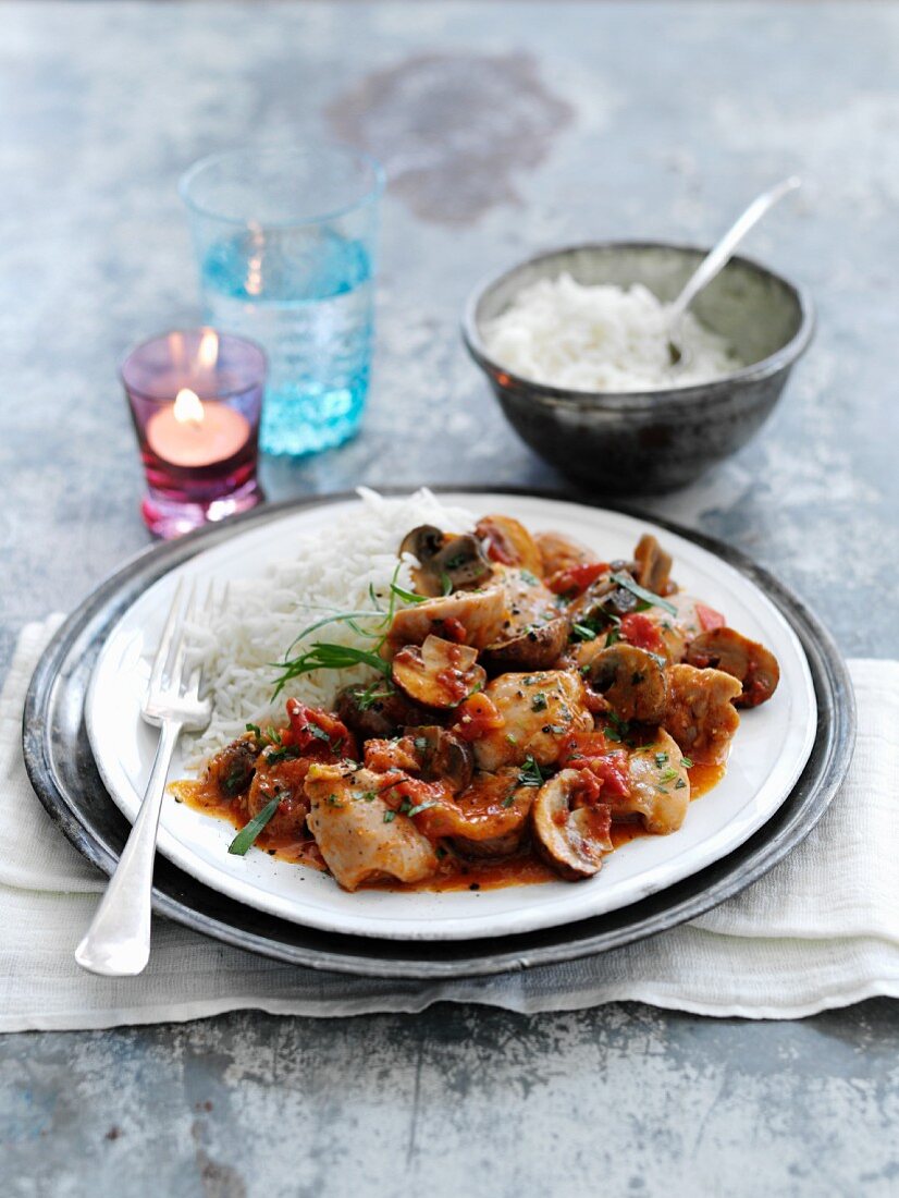 Chicken chasseur with rice
