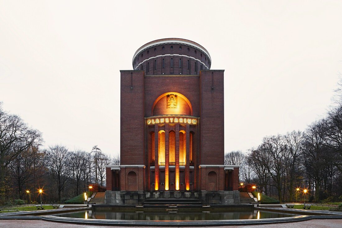 The Planetarium in Hamburg, Stadtpark, Winterhude