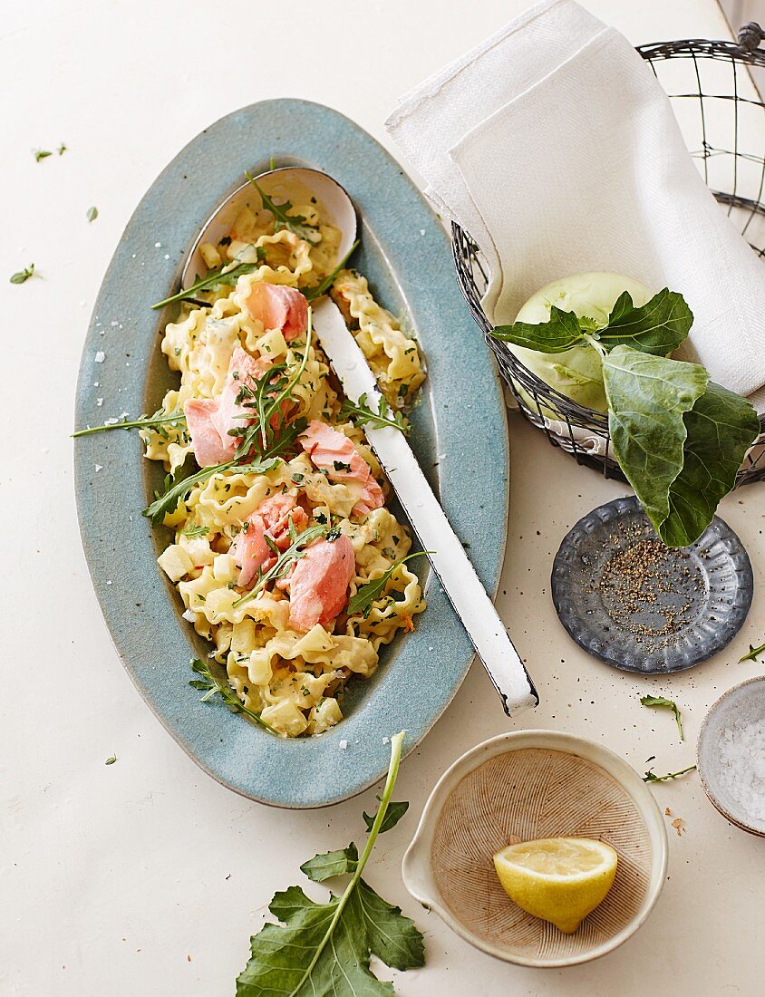 Mafaldine pasta with kohlrabi and salmon