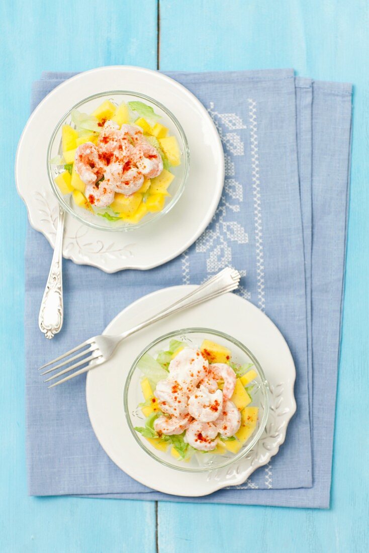 Prawn cocktail with mango and horseradish sauce