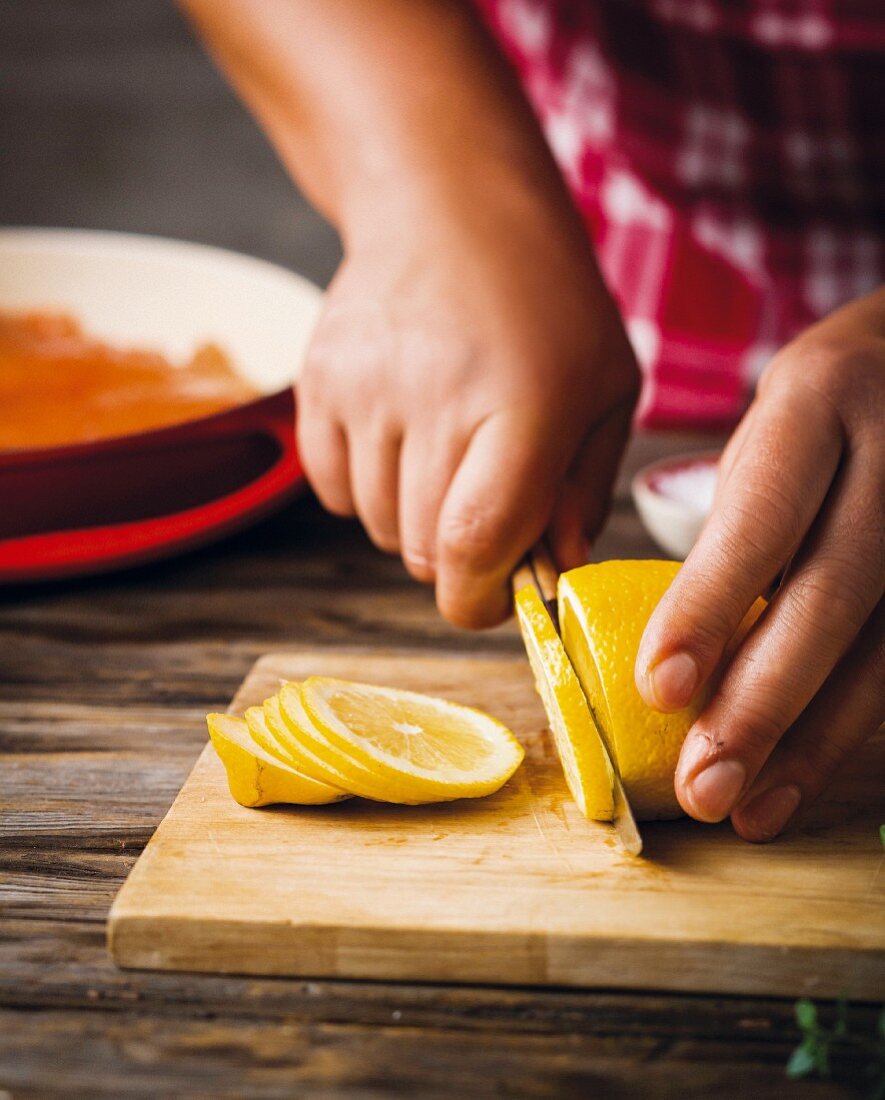 Slicing a lemon