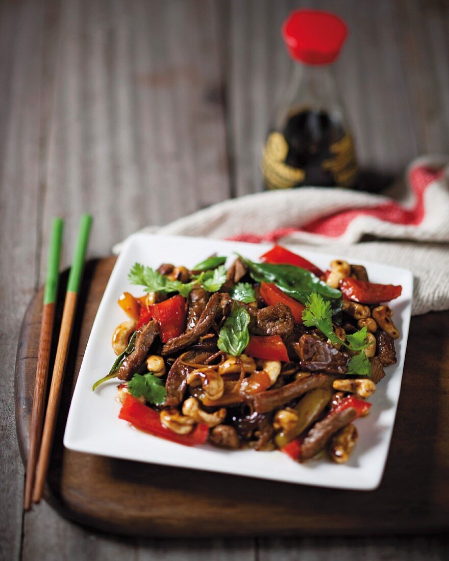 Beef with cashew nuts and basil