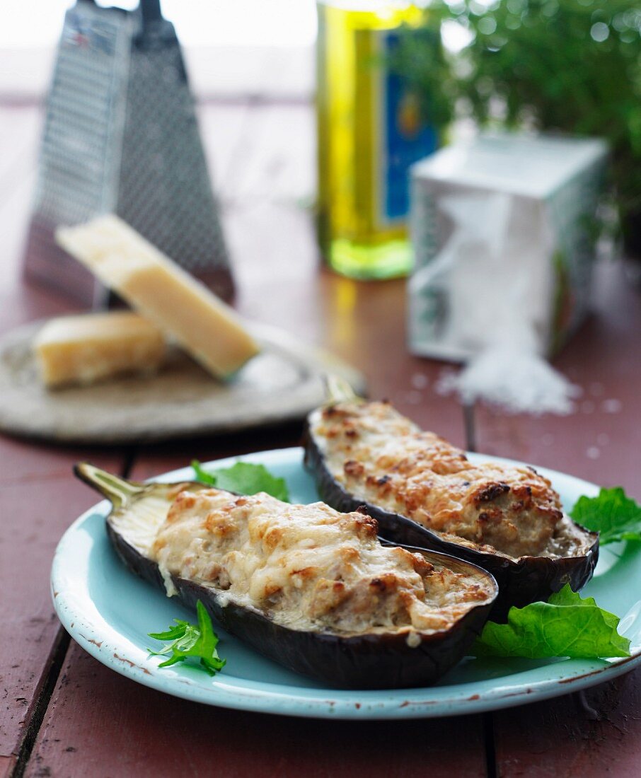 Baked stuffed aubergines