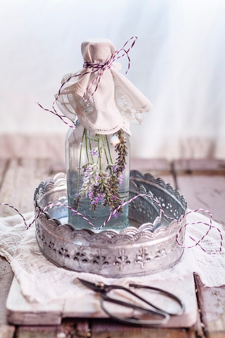 Lavender vinegar (lavender flowers with white wine vinegar)