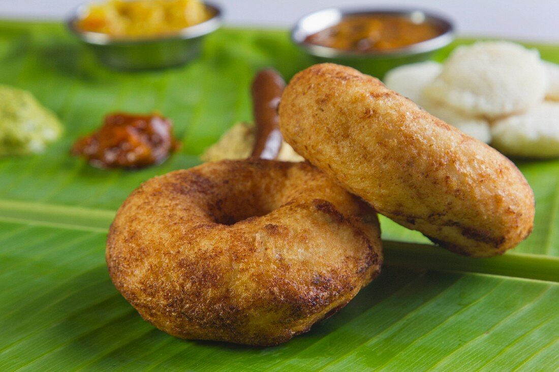 Vada (Frittierte Linsenkringel, Indien)