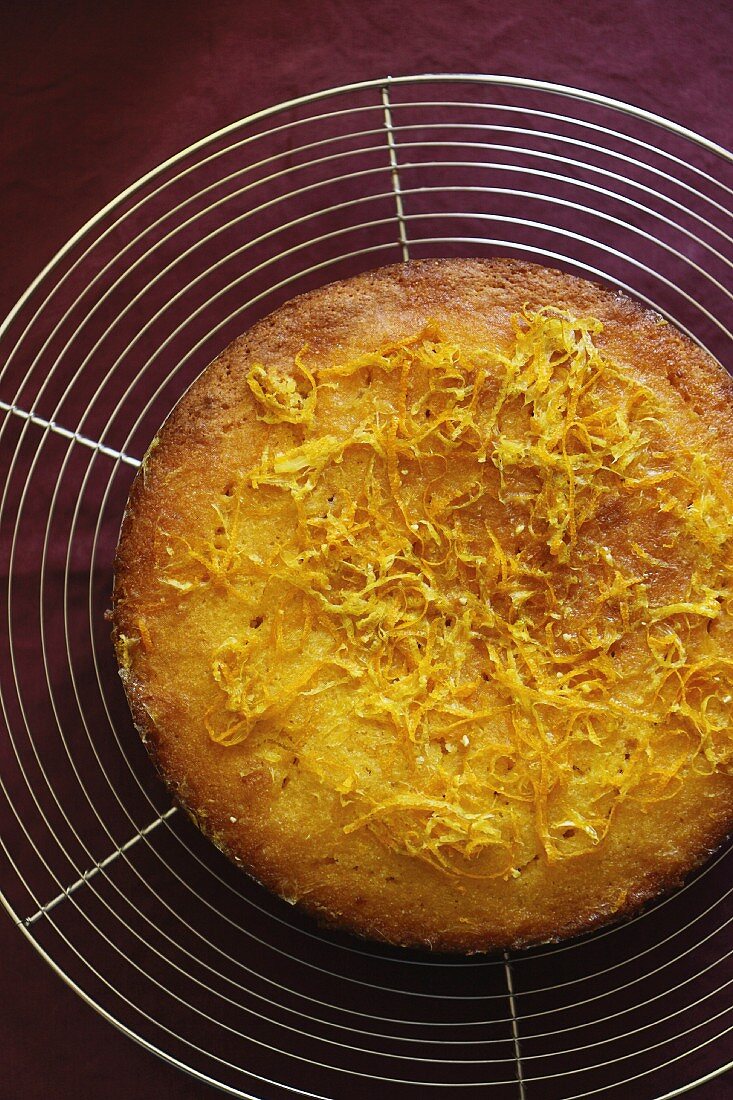 Zitrus-Polenta-Kuchen mit gemahlenen Mandeln (glutenfrei)