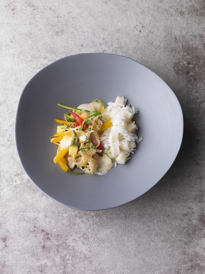 Fried Chinese cabbage with pineapple and mango served with scented rice and white peaches