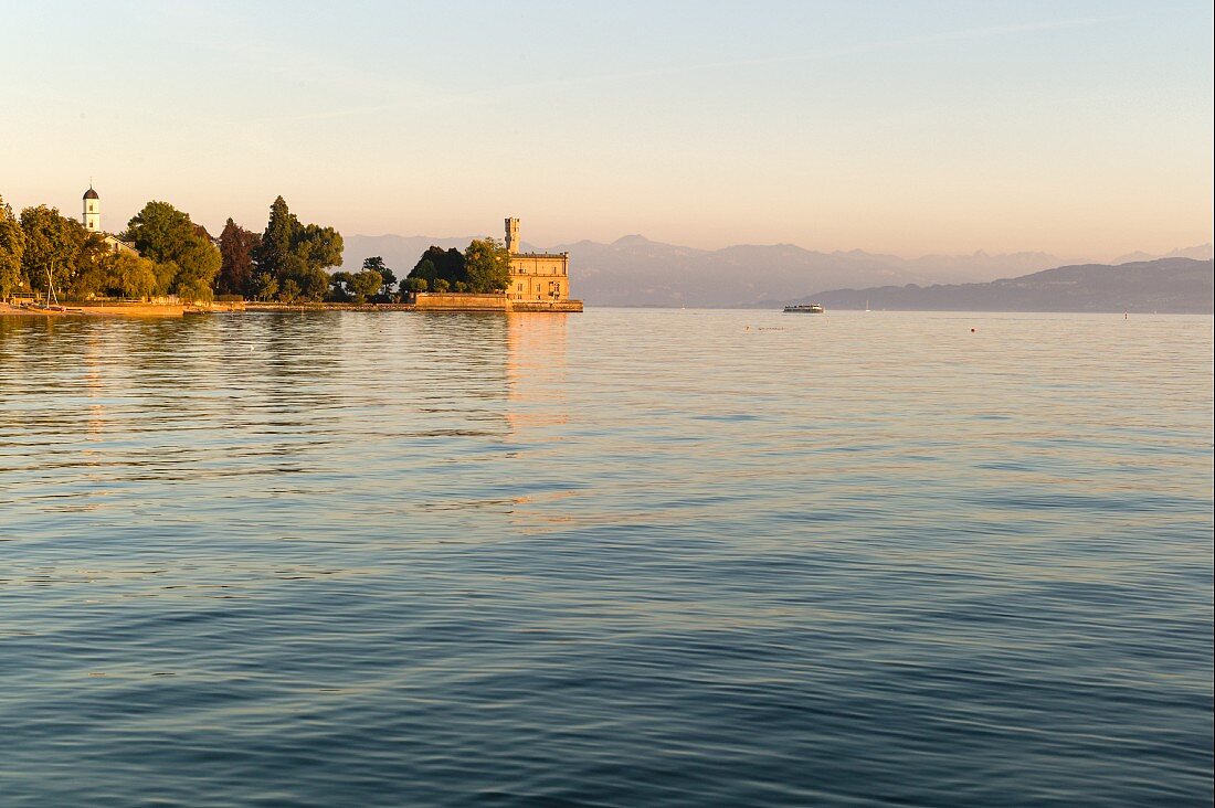 Schloss Montfort on the Langenargen spit, Lake Constance