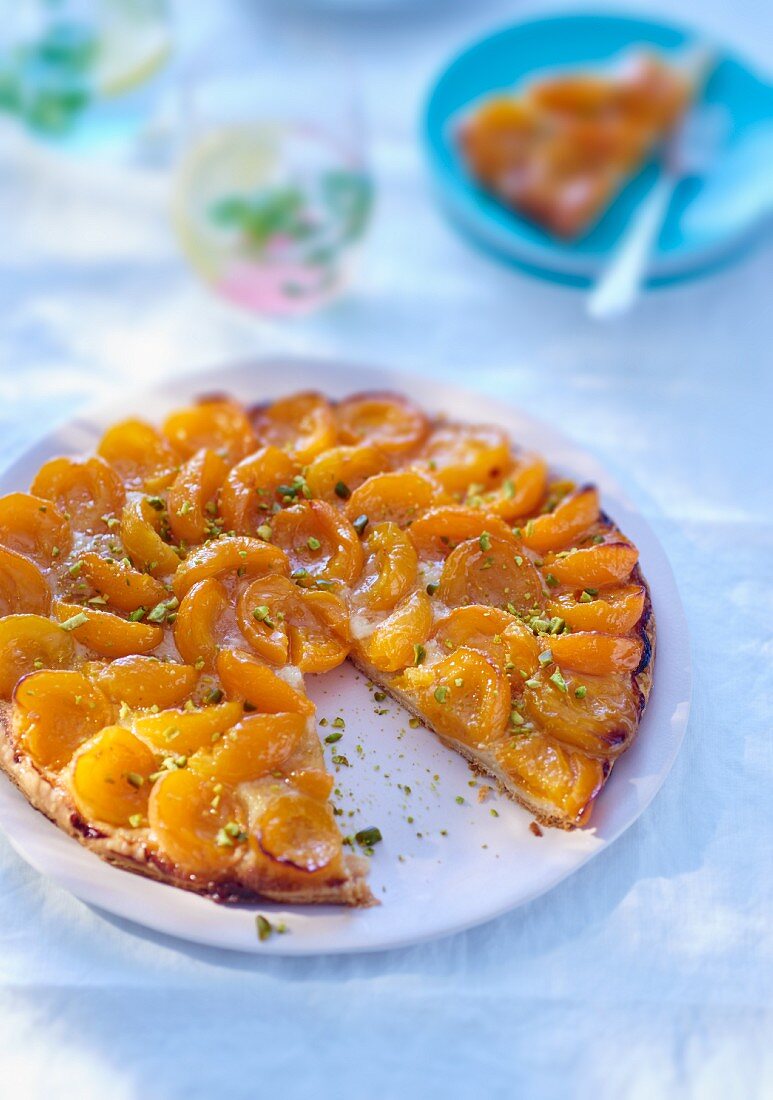 Apricot tart