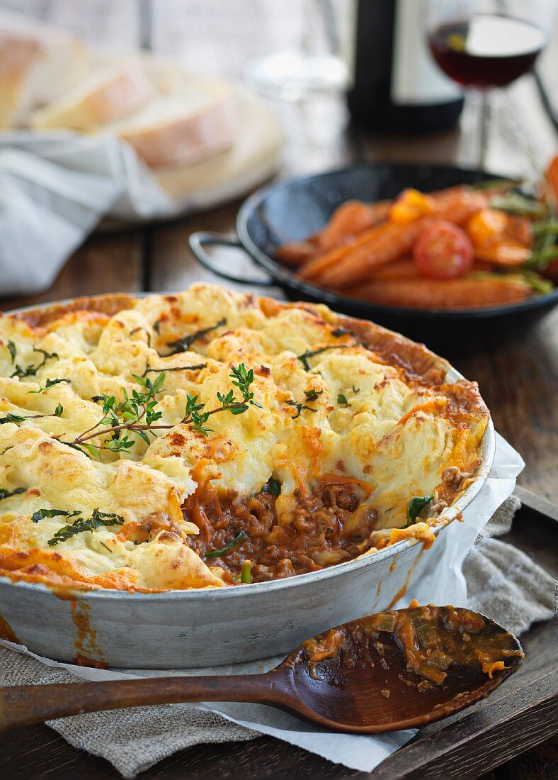 Shepherds Pie (Lammfleischauflauf mit Kartoffelkruste, Grossbritannien)