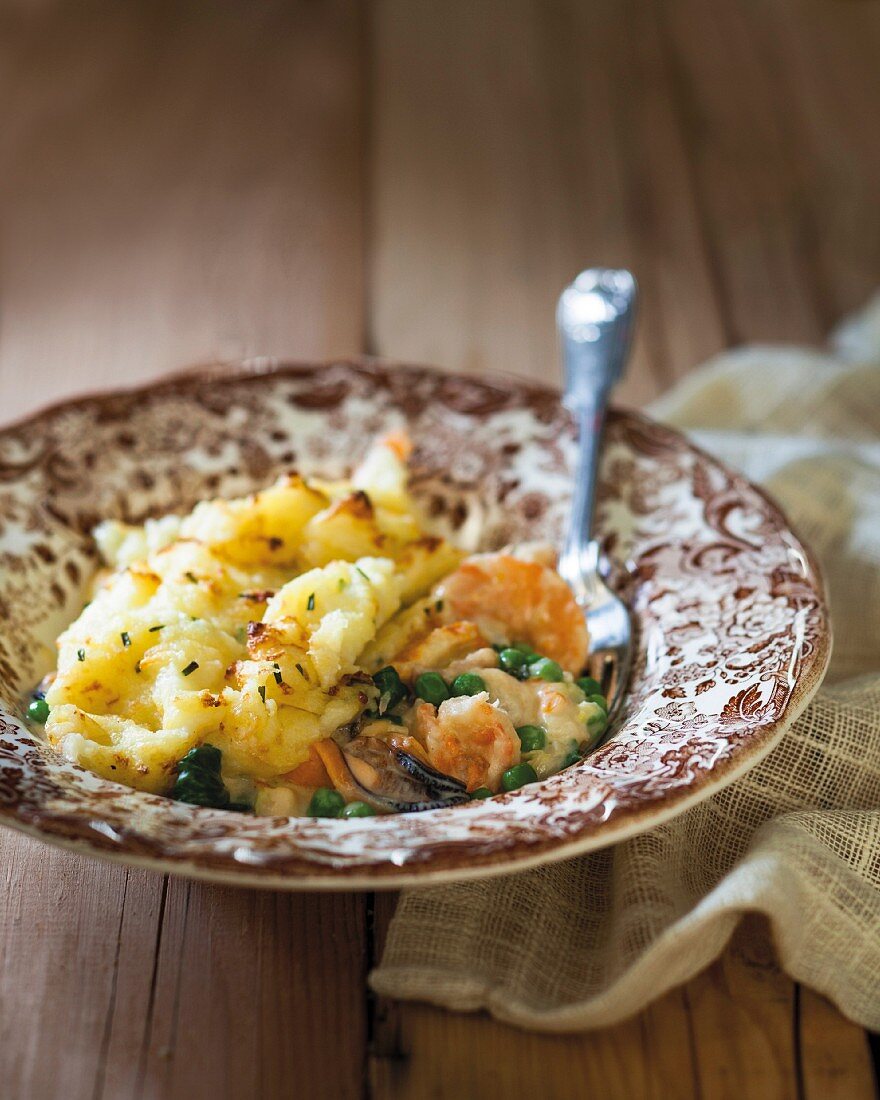 Gratinated seafood stew