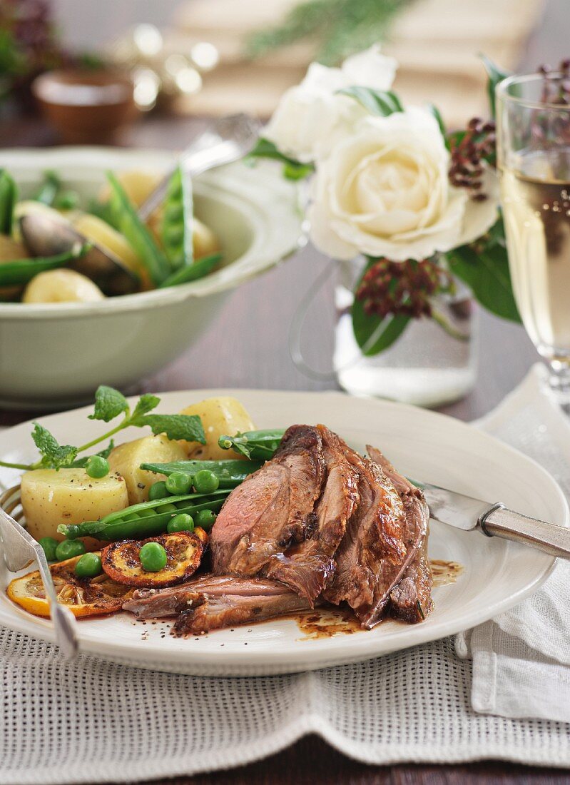 Lamb with peas and potatoes