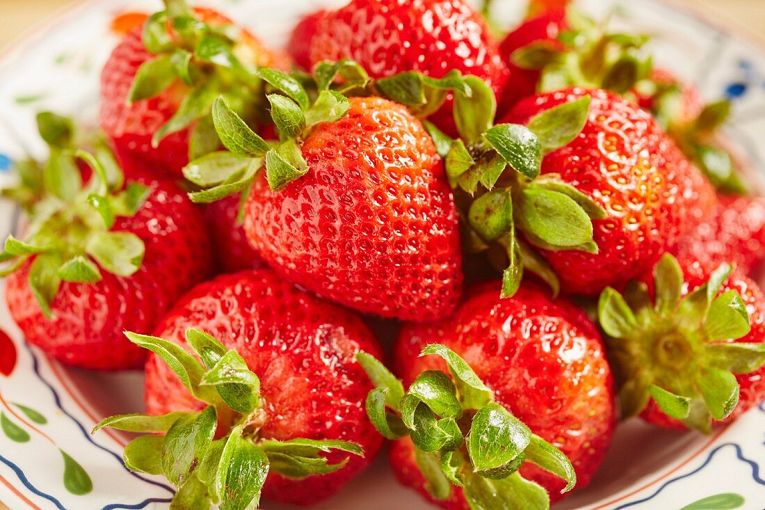 A bowl of organic strawberries