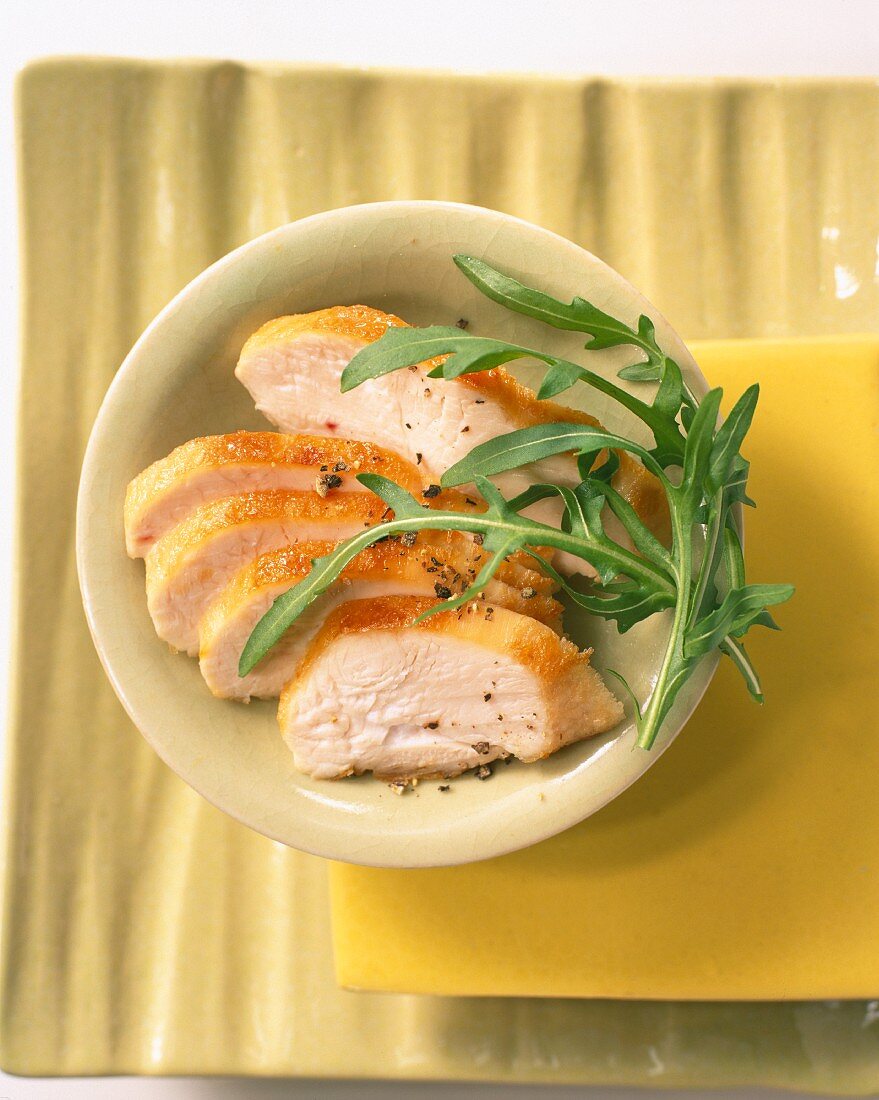 Chicken breast with rocket and lemon