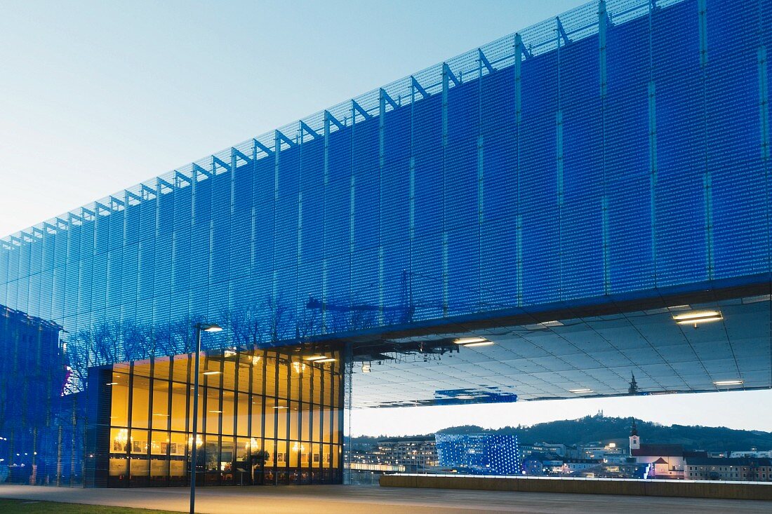 Lentos art museum on the banks of the Danube in Linz