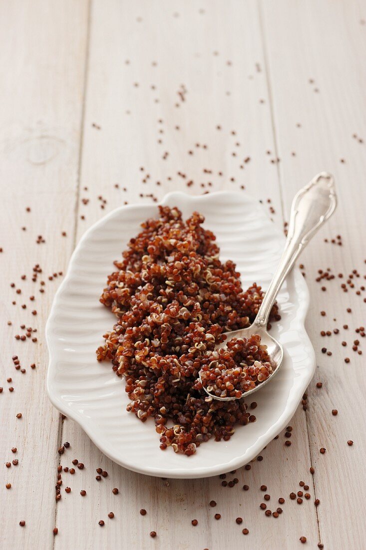 Red quinoa (cooked)