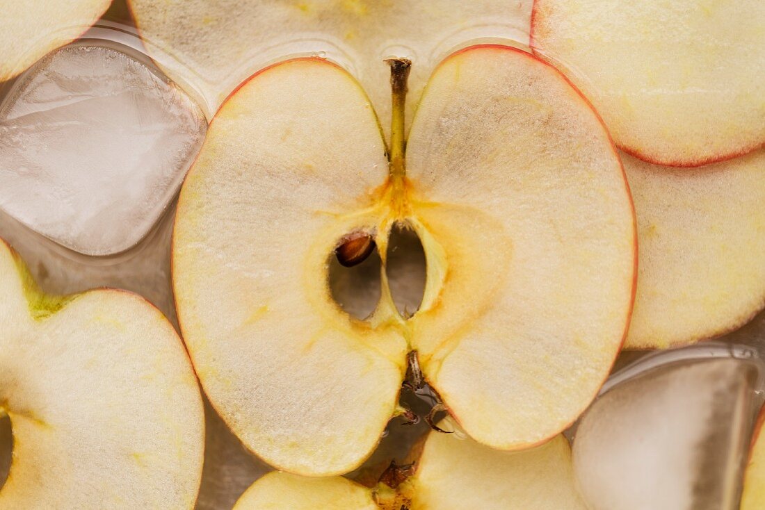 Slices of apple in iced water (seen from above)