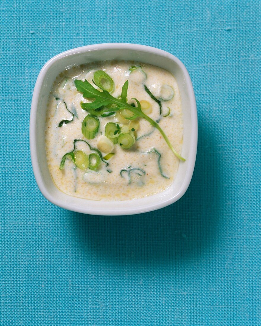 Rocket and spring onion dip