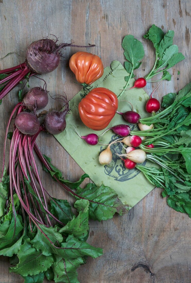Beetroots, radishes and tomatoes