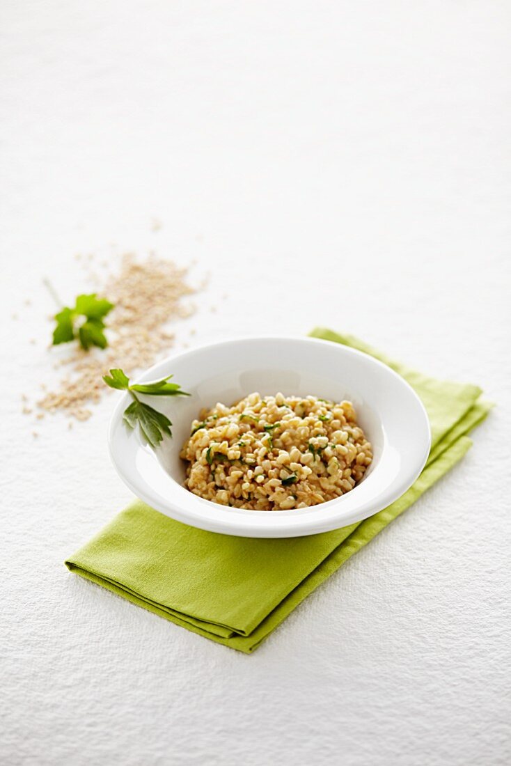 Wholemeal risotto with loveage