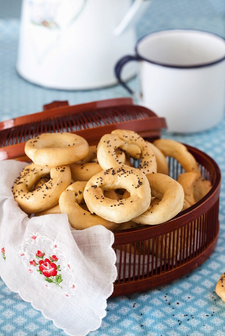 Sushki (Russian tea cookies) with poppy seeds