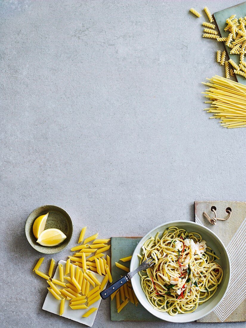 Linguine with crab and lemon