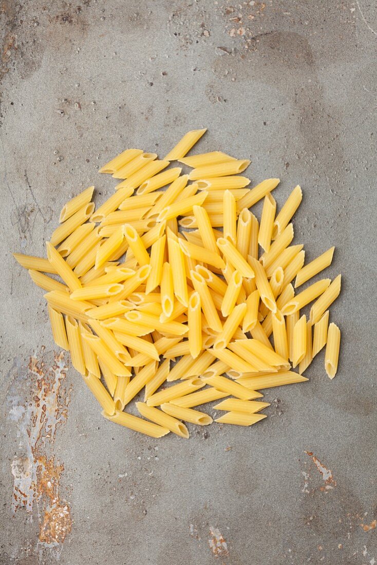 A pile of penne rigate pasta