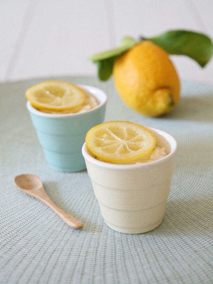 Cups of lemon cream