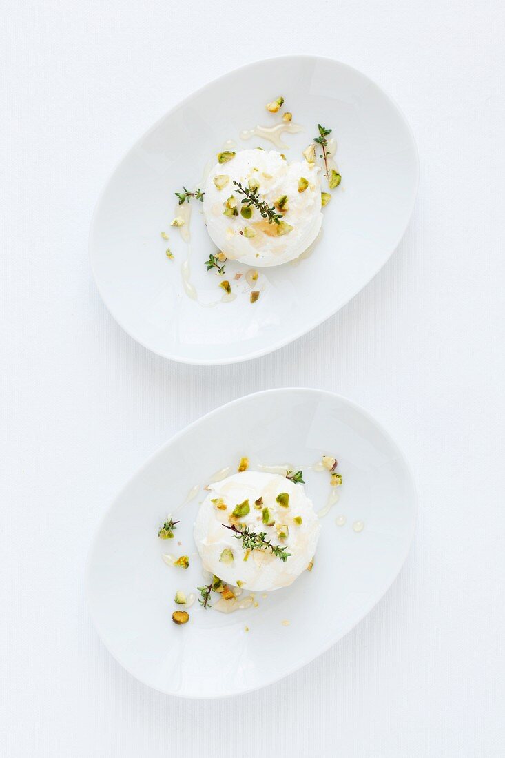 Ricotta with pistachios, thyme and honey