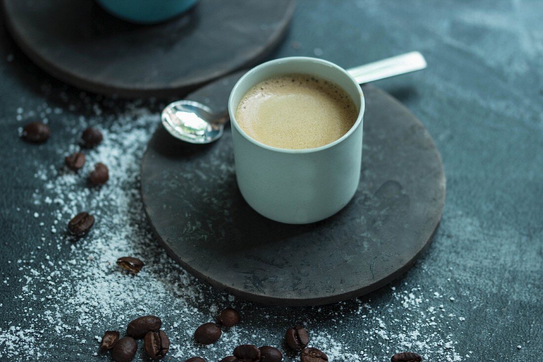 Espresso mit Crema in der Tasse