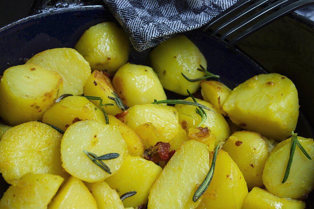 Rosmarinkartoffeln mit Speck