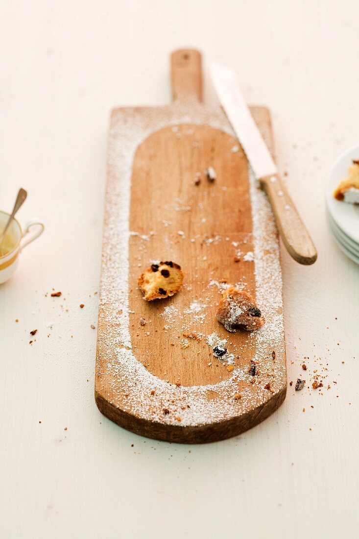 The remains of stollen on a chopping board