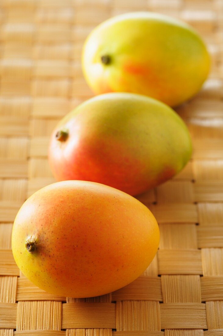 Drei Mangos